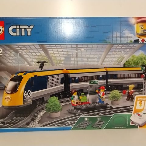 100% Ny uåpnet Lego City 60197 Passasjertog