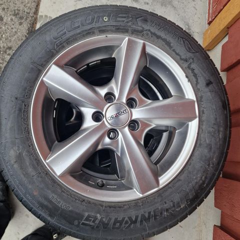 Komplette hjul Sommerdekk 195/65R15