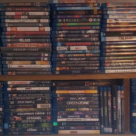 DIVERSE BLU-RAY TEGNEFILMER OG FILMER/SERIER