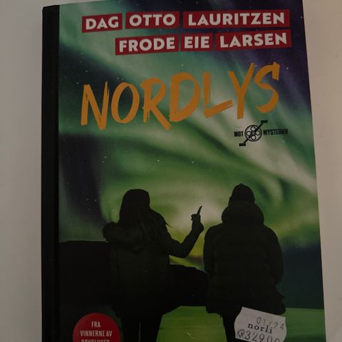 Nordlys av Dag Otto Lauritzen og Frode Larsen 2024