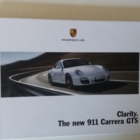 PORSCHE 911 CARRERA GTS -brosjyre.