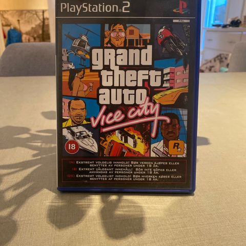 Grand theft auto : vice candy - ps2