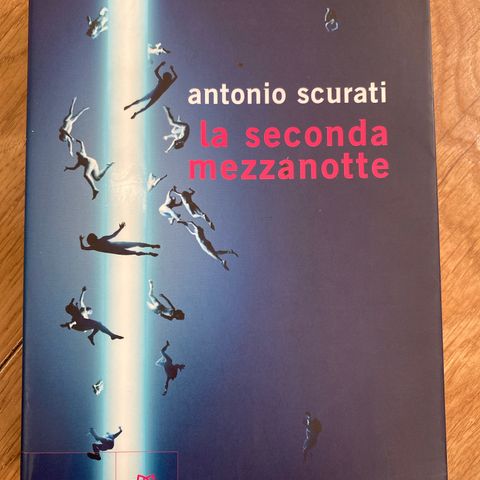 Italiensk bok. La seconda mezzanotte. Antonio Scursti.