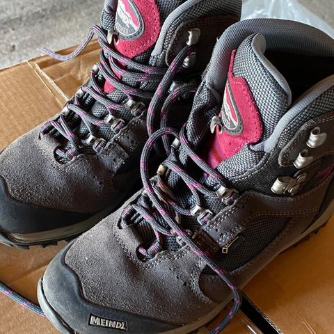 Shoes For Actives Mountaineering & Hiking-MEINDL