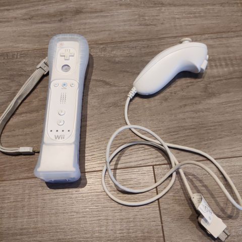 Wii Remote(Motion Plus) med Nunchuck