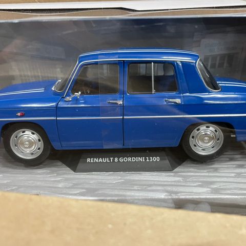 Renault 8 Gordini - Solido - 1:18