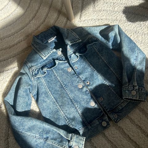 Denim jakke str 140 - 6-8 år