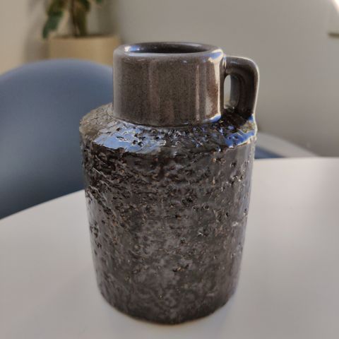 Keramikk vase