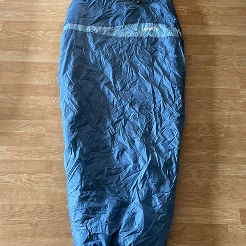 Bergans "Finnmark" sovepose til junior (passer opptil barn ca. 150 cm)
