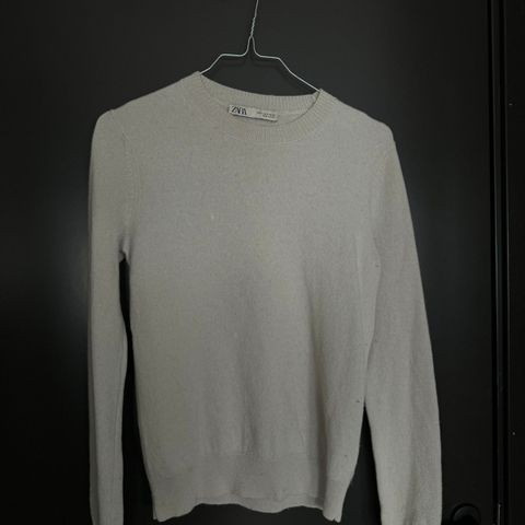 100% cashmere genser fra Zara