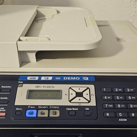 Farge laserprinter