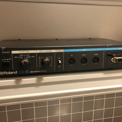 Roland MD-8 DCB MIDI