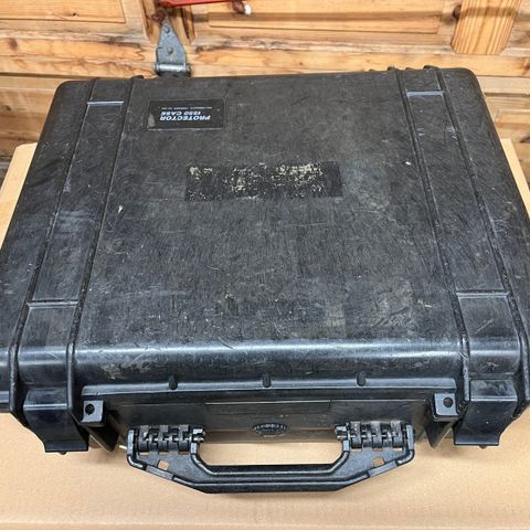 Pelicase 1550