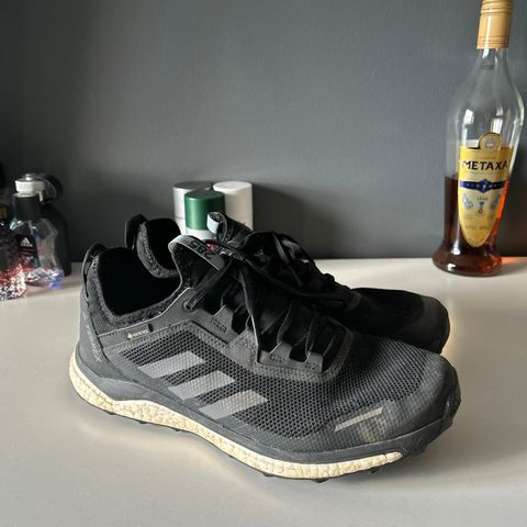 Adidas terrex 285