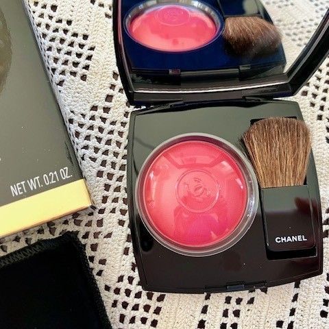 Chanel Joues Contraste Powder Blush 360 Hyperfresh - Ny og forseglet 🌸