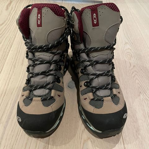 Salomon Goretex   37 1/3