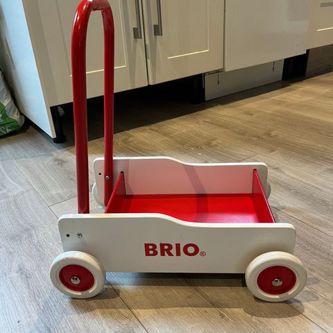 Brio gåvogn - rød