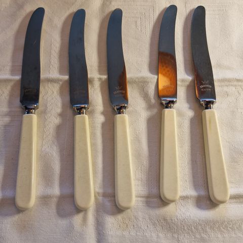 Retro kniver Skaugum / J. B. Sheffield /R. Solingen