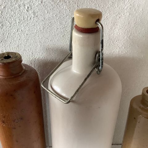 Leir-flasker / Brennevin flasker.