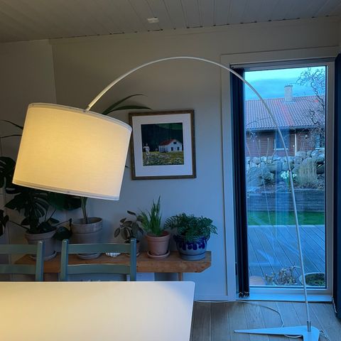 Kul lampe fra Bolia