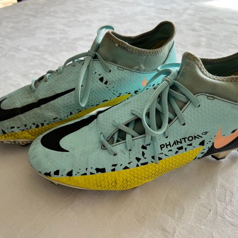 Nike Phantom GT fotballsko str. 40,5