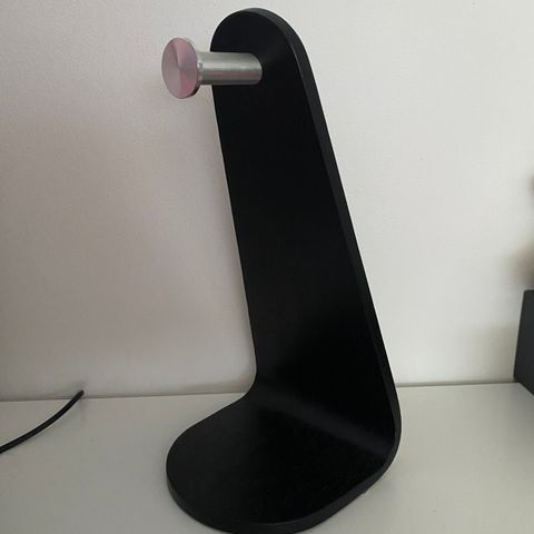 Svart headset stand