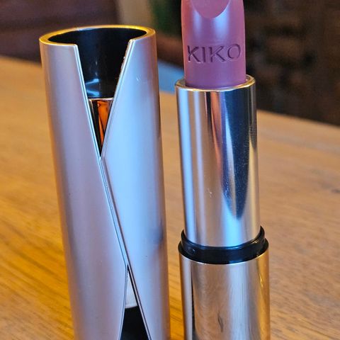 Kiko Velvet Mat Lipstick