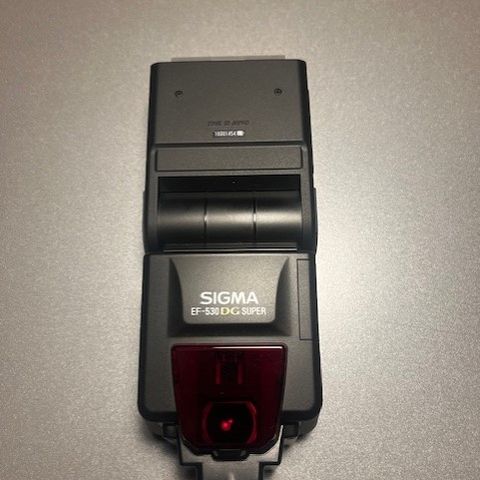 Sigma EF-530 DG Super