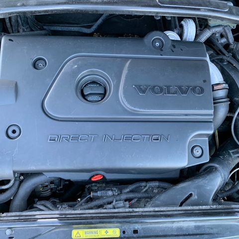 Volvo motor 2.5L typ D5252T