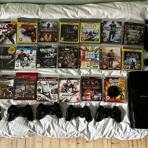 Playstation 3 (PS3) with games