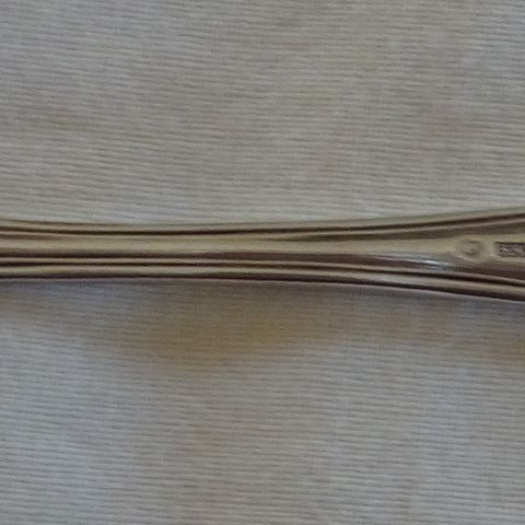Sølv koldgaffel fra M.Sunde,  ser ut som Märtha-mønster  14,5 cm