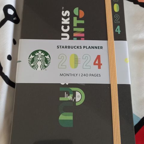 Sort Starbucks Planner 2024.