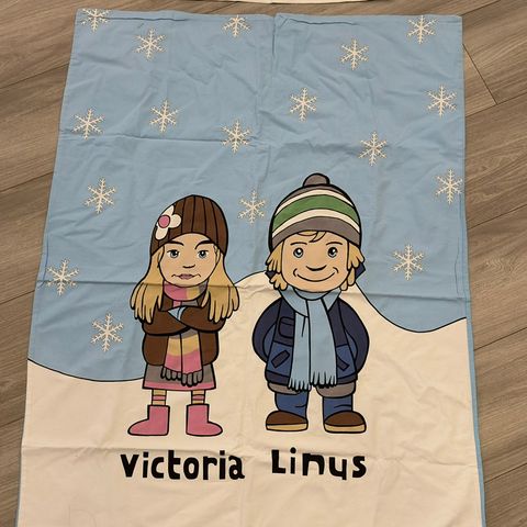 Linus & Victoria sengesett til juniordyne