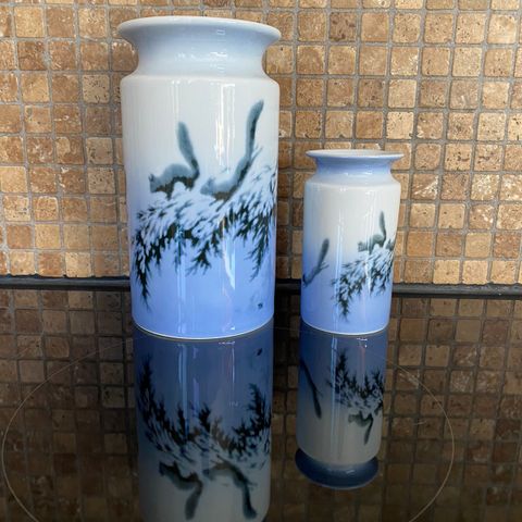 Vase Springende ekorn Porsgrund porselen
