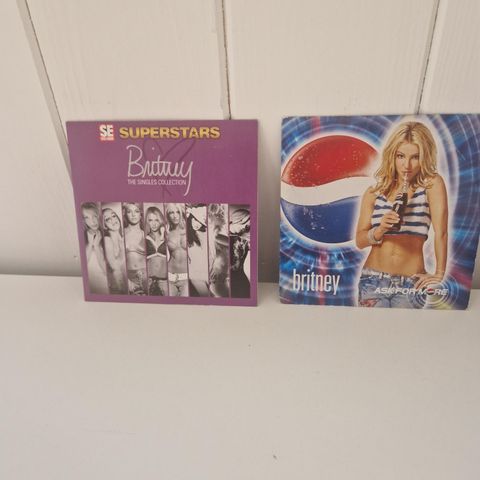 2 reklame singler fra Britney Spears