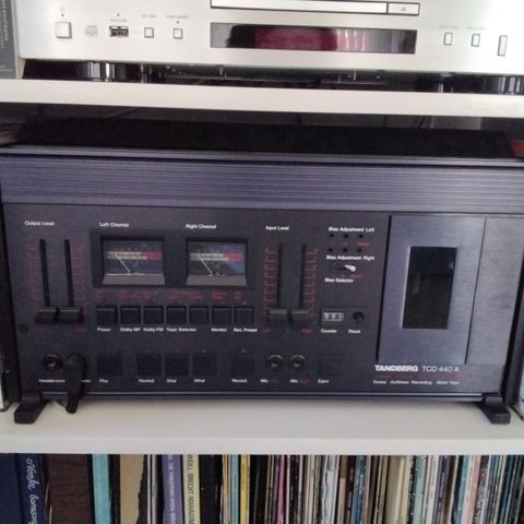 Tandberg TCD 440 A kassettspiller