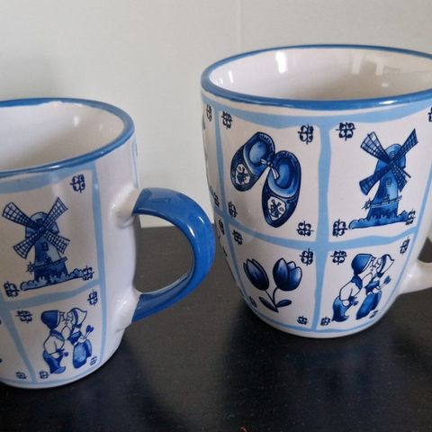 2 kaffekrus / kopp med nederlandsk motiv Delft Blue