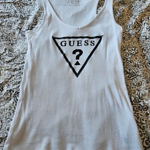 Tshirt guess S