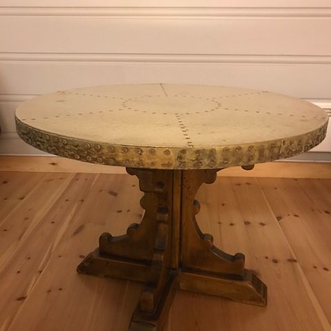 gammelt bord
