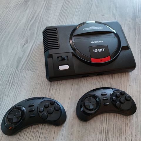 sega mega drive m/ 85 spill