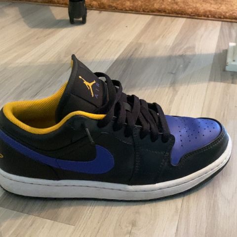 Jordan 1