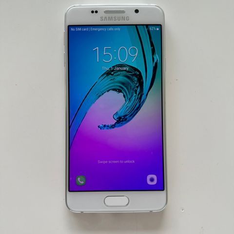 Samsung Galaxy A3 Hvit