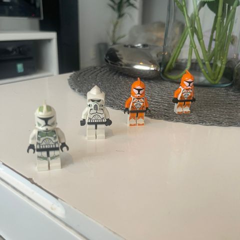 Lego Star wars minfigurer fra sett 7913