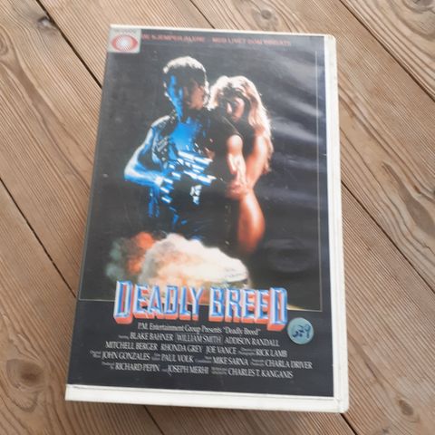 DEADLY BREED. NORSK BIG BOX VHS UTLEIEFILM.