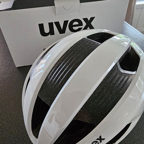 Uvex rise white sykkelhjelm