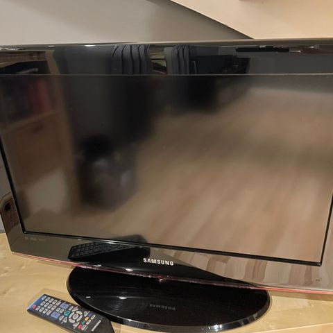 Samsung 26” TV