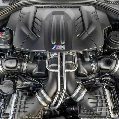BMW F10 M5 S63 V8 Turbo motor