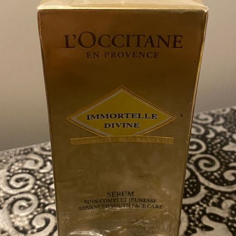 Loccitane Immortelle Divine serum