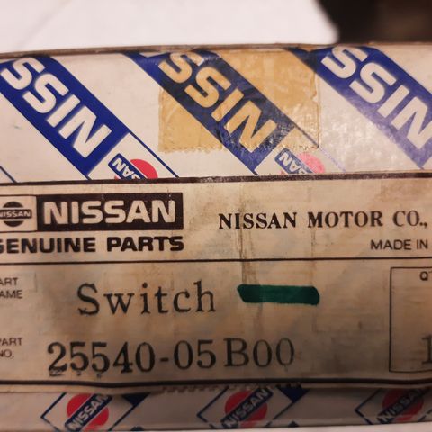 Nissan Lysbryter div modeller 25540-05B00