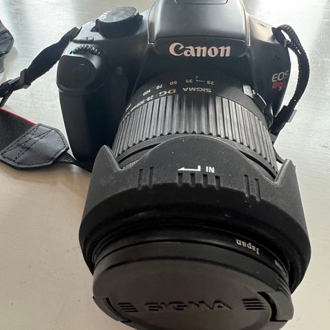 Canon EOS Rebel T3 med Sigma DG linse 28-300mm